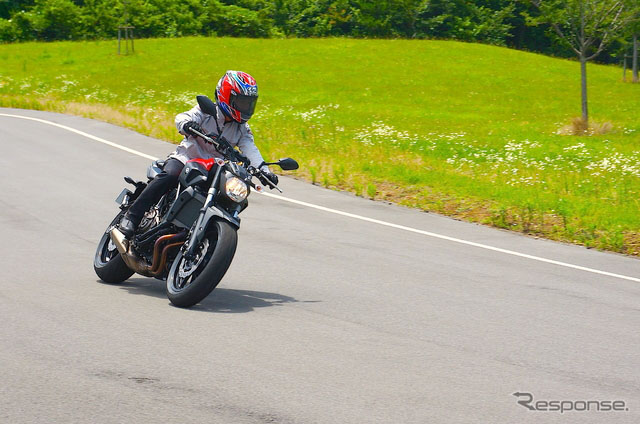 ������MT-07