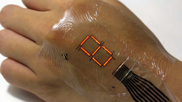 日本成功研发超薄有机EL显示器 可贴在皮肤上