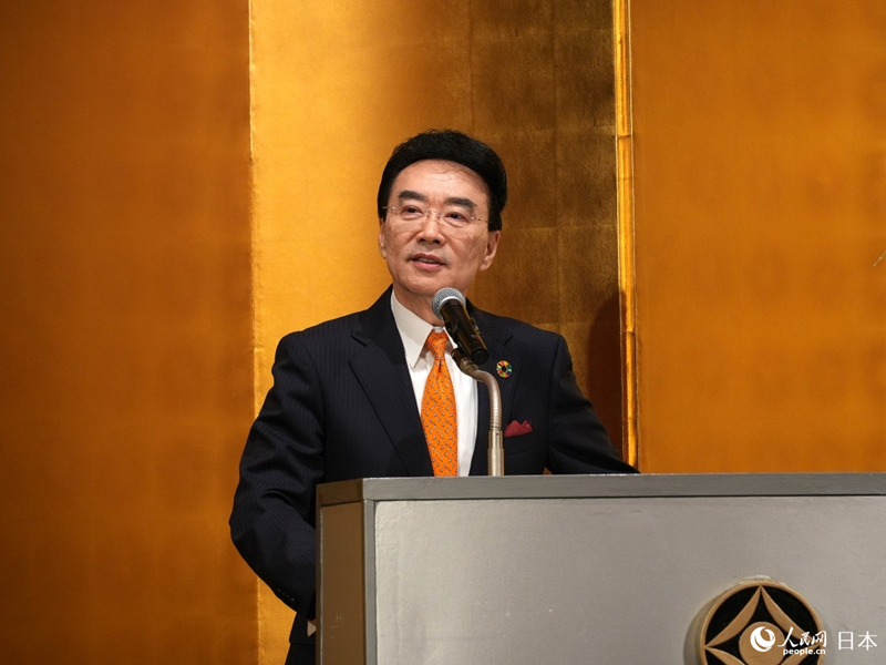 在日中企协会长王家驯致辞。人民网 许可摄