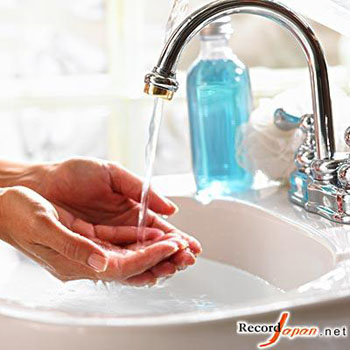日本医生调查：洗手是预防感冒的最有效方法