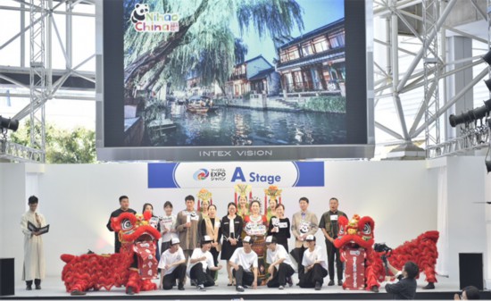 日本國際旅游博覽會中國館主舞台的節目表演。圖片由中國駐東京旅游辦事處提供